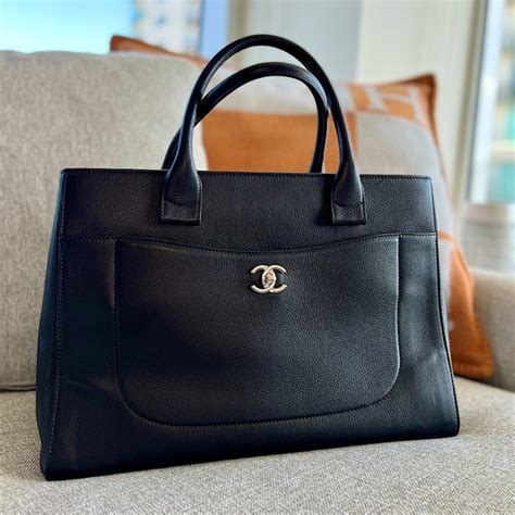 chanel executive tote dupe|chanel executive shopper tote.